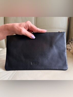 YANCCI MADE IN SPAIN LARGE BLACK LEATHER WRISTLET. NEW!
